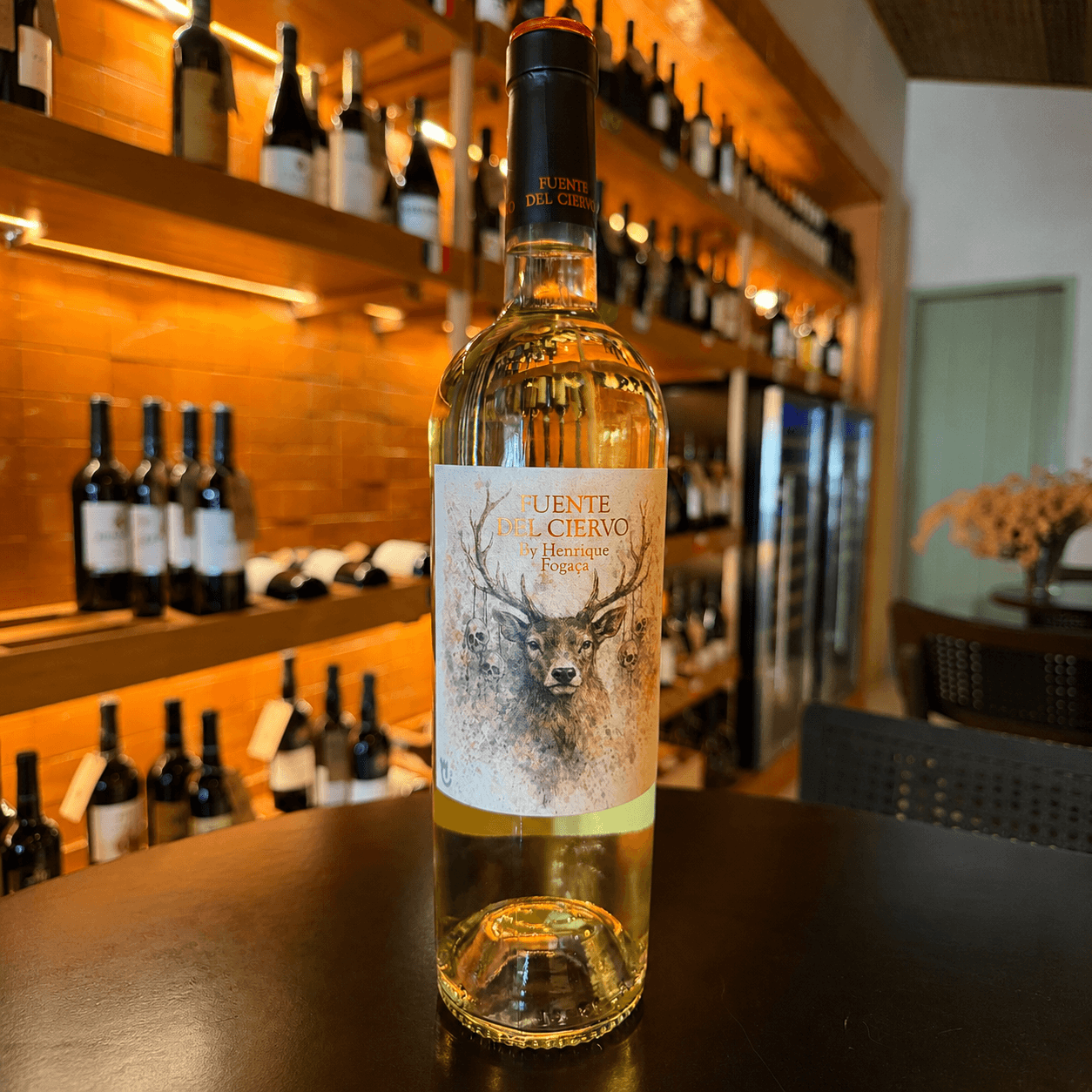 Vinho Branco Fuente del Ciervo Sauvignon Blanc & Chardonnay Castilla-La Mancha By Henrique Fogaça